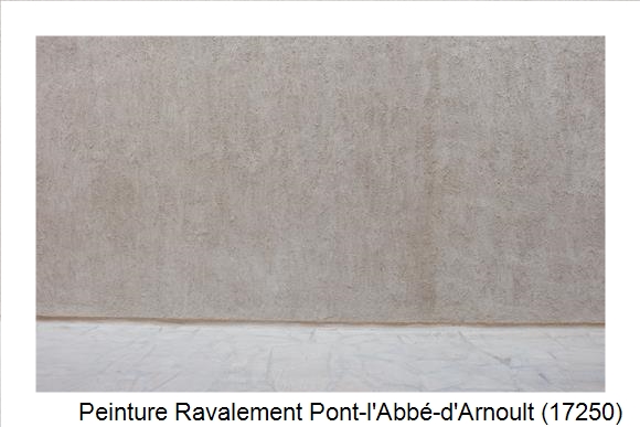 Façadier à Pont-l'Abbé-d'Arnoult (17250)