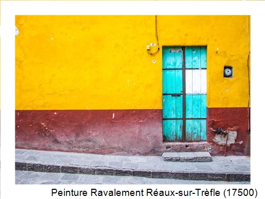 Façadier à Réaux-sur-Trèfle (17500)